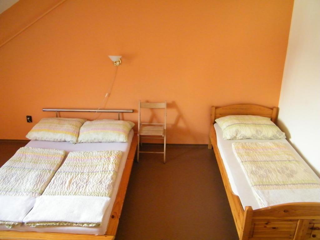 Zrinyi Hostel Budapest Room photo